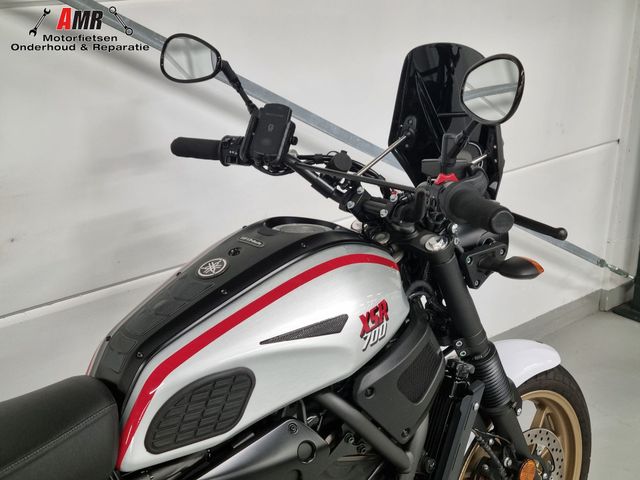 yamaha - xsr-700-xtribute