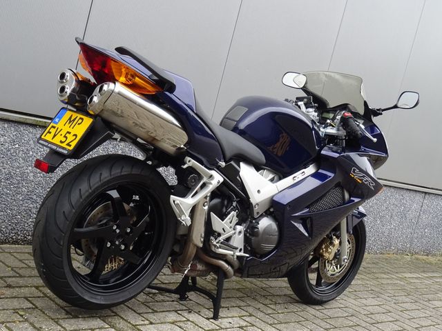 honda - vfr-800-fi-vtec
