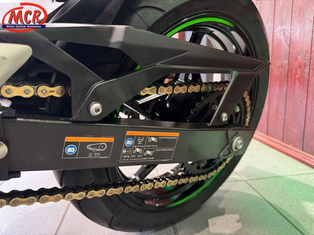 kawasaki - ninja-400-krt-edition