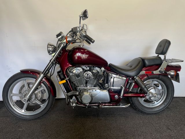 honda - vt-1100-c-shadow