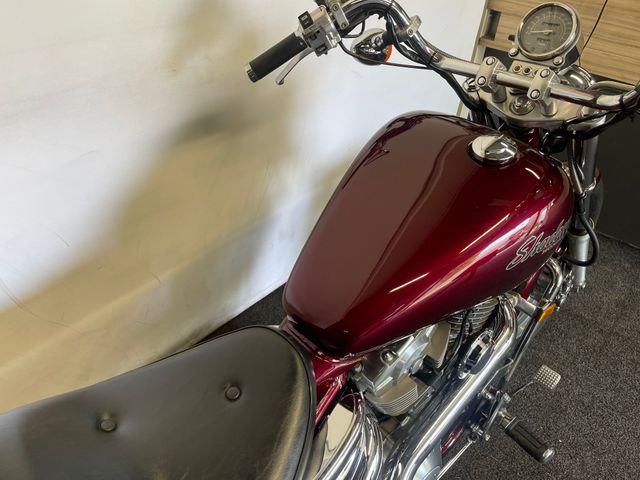 honda - vt-1100-c-shadow