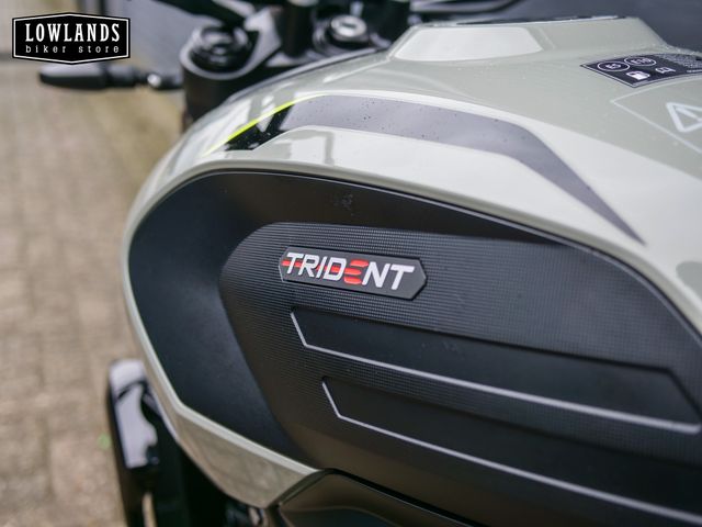 triumph - trident-660