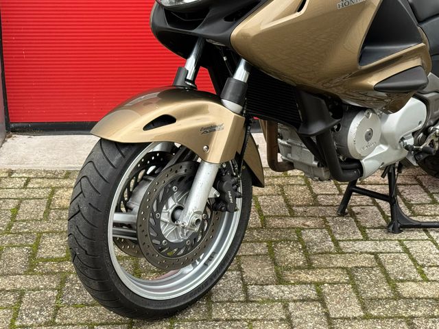 honda - nt-700-v-deauville-abs