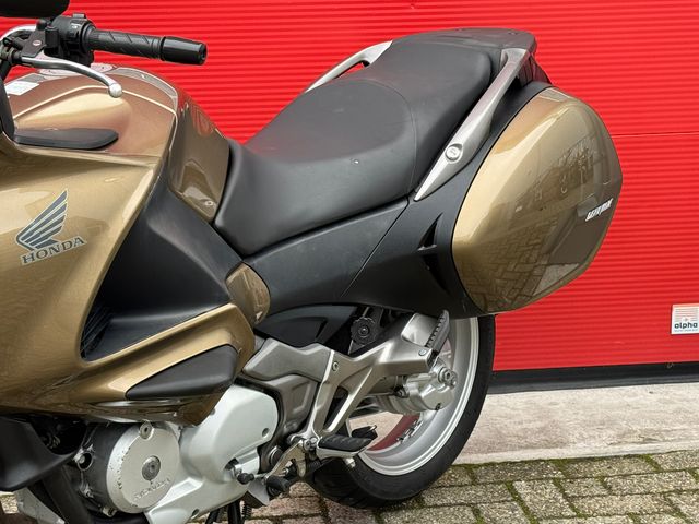 honda - nt-700-v-deauville-abs