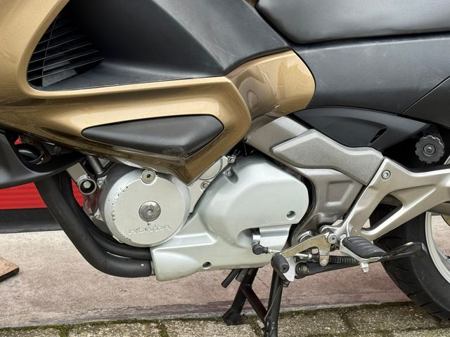honda - nt-700-v-deauville-abs