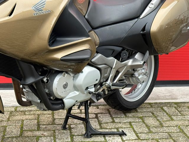 honda - nt-700-v-deauville-abs