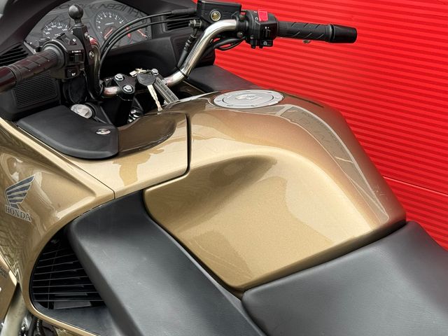 honda - nt-700-v-deauville-abs