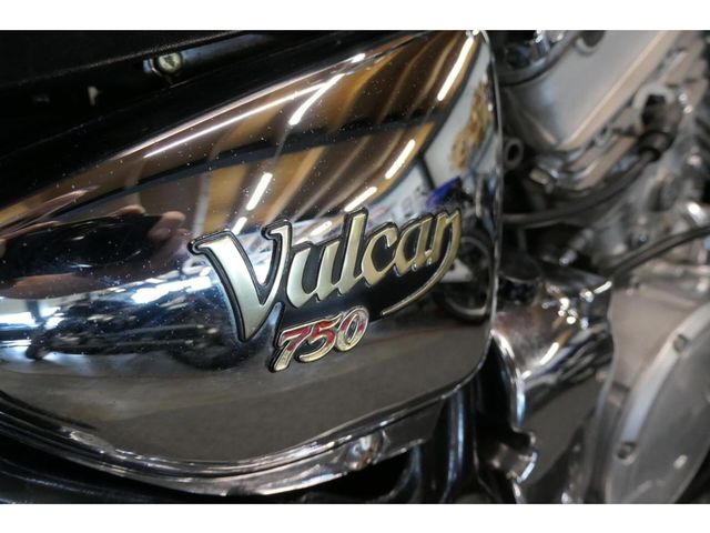 kawasaki - vn-750-vulcan