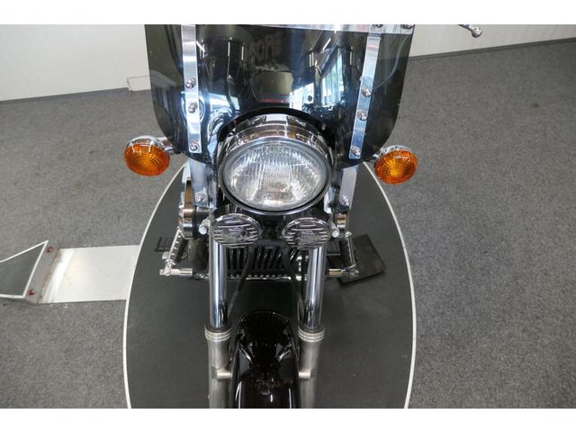 kawasaki - vn-750-vulcan