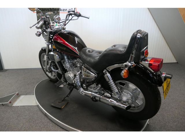 kawasaki - vn-750-vulcan