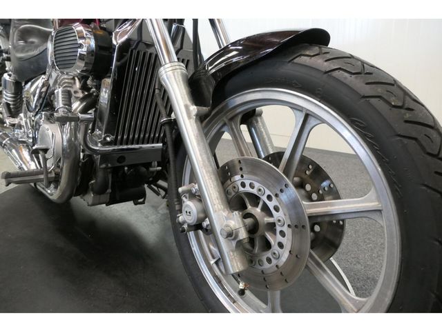 kawasaki - vn-750-vulcan