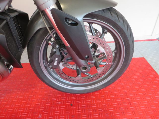 bmw - r-1200-r-abs