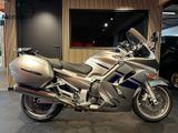 YAMAHA FJR 1300