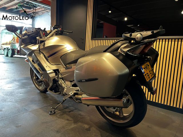 yamaha - fjr-1300