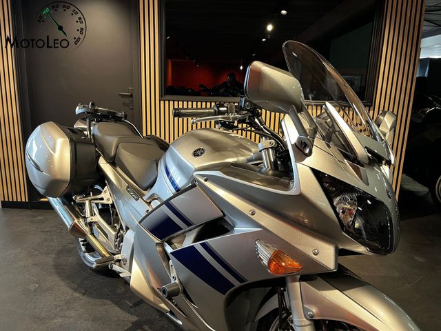 yamaha - fjr-1300