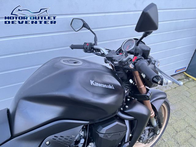kawasaki - z-750-r