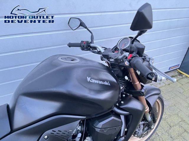 kawasaki - z-750-r