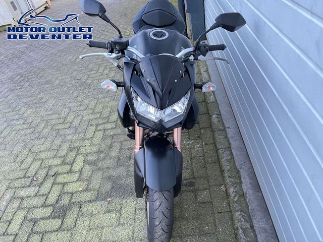 kawasaki - z-750-r