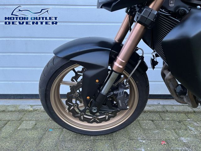 kawasaki - z-750-r