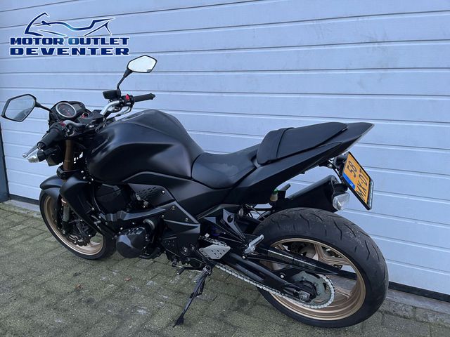 kawasaki - z-750-r