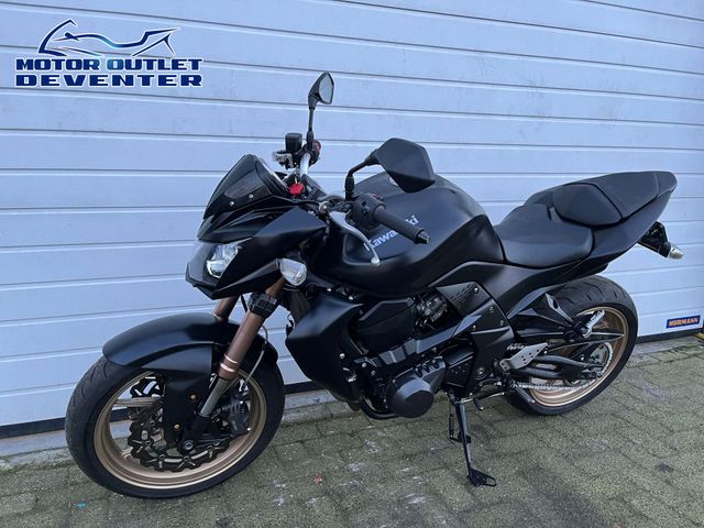 kawasaki - z-750-r