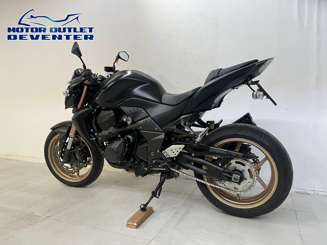 kawasaki - z-750-r