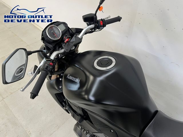 kawasaki - z-750-r