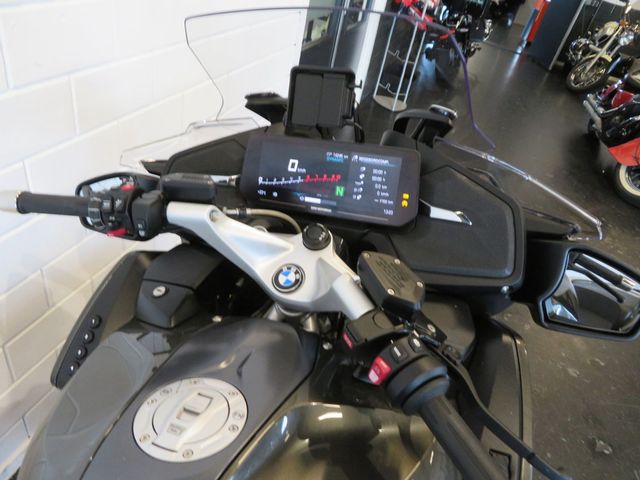 bmw - r-1250-rt