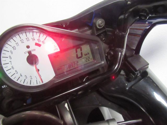 suzuki - gsx-r-600