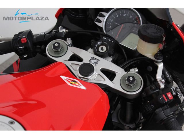 honda - cbr-1000-rr-fireblade