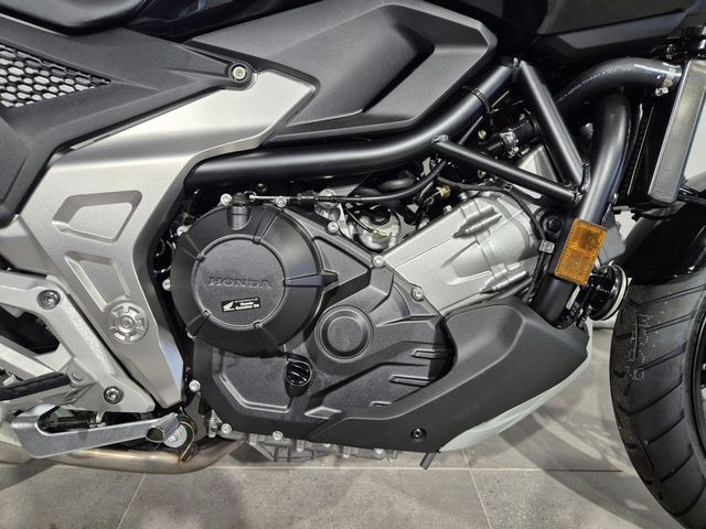 honda - nc-750-x-abs