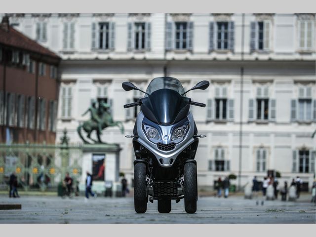 piaggio - mp3-300-hpe