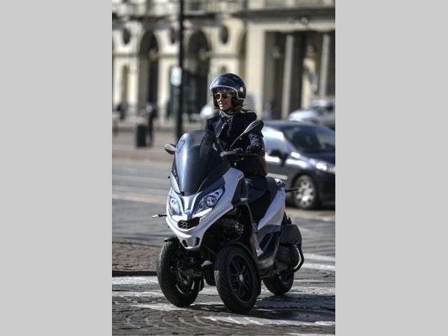 piaggio - mp3-300-hpe