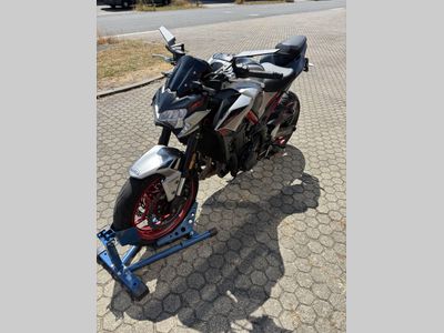 KAWASAKI Z900 – foto 4