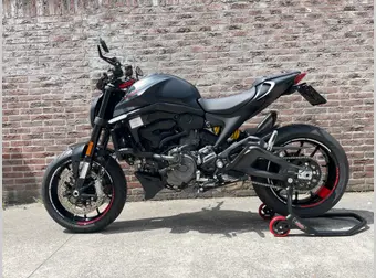 Ducati Monster 937 2022 occasion