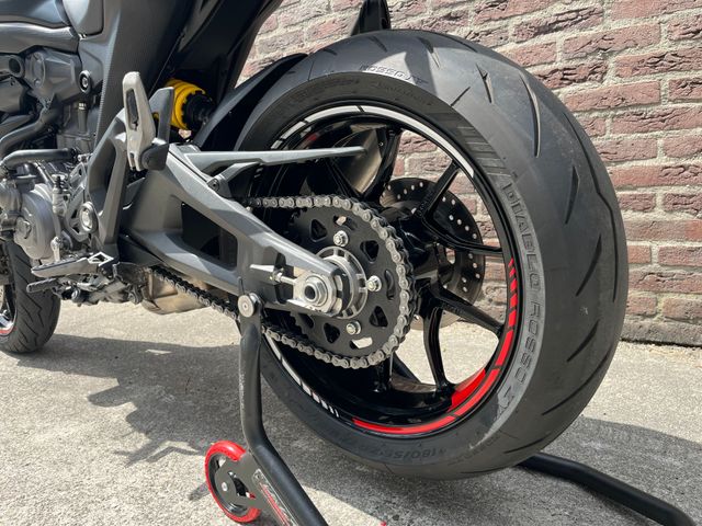 ducati - monster