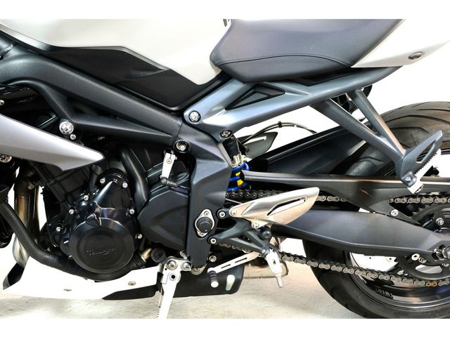 triumph - street-triple