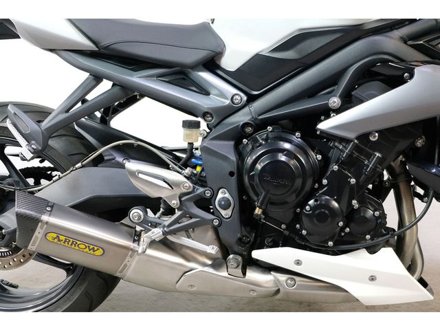 triumph - street-triple
