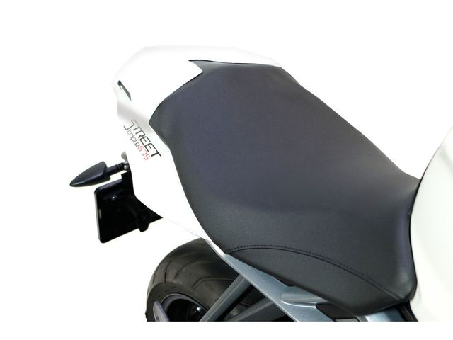 triumph - street-triple