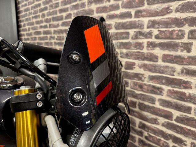 triumph - scrambler-400-xc