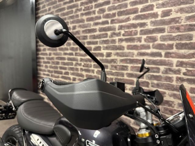 triumph - scrambler-400-xc