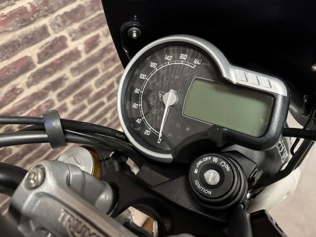 triumph - scrambler-400-xc