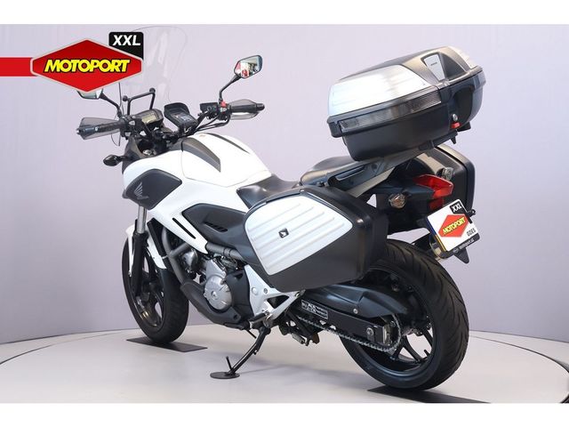 honda - nc-700-x-dct