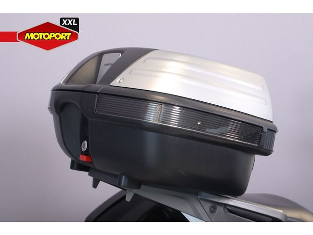 honda - nc-700-x-dct