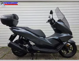 Honda PCX 125 2025 occasion