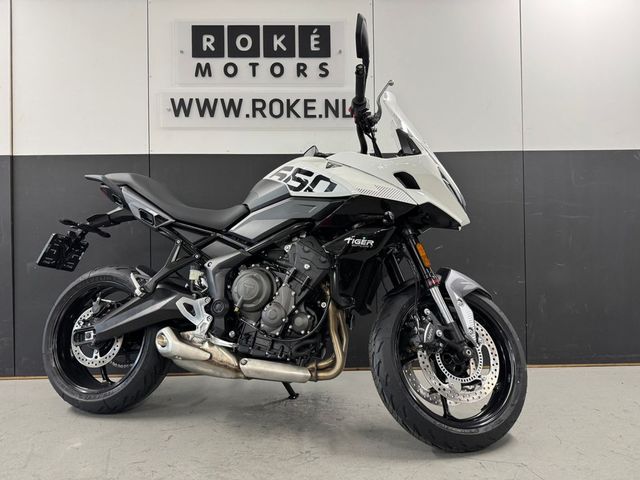 triumph - tiger-sport-660