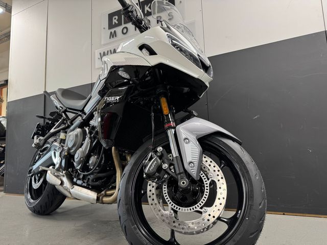 triumph - tiger-sport-660