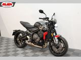 TRIUMPH TRIDENT 660