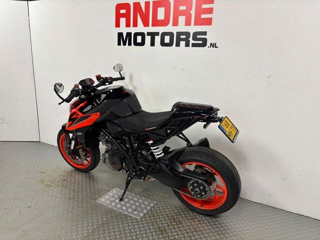 ktm - 1290-super-duke-r