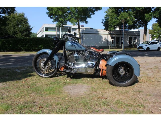harley-davidson - softail-sportglide
